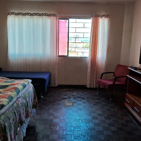 Hostel E Cafe Da Lobo